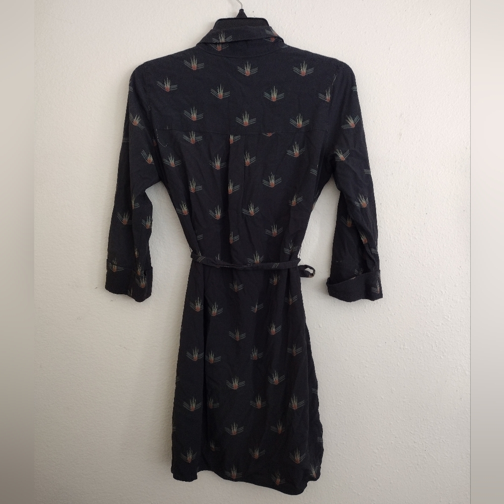 Marine Layer Black Button Down Art Deco Geometric Print Size XS - Picture 14 of 14